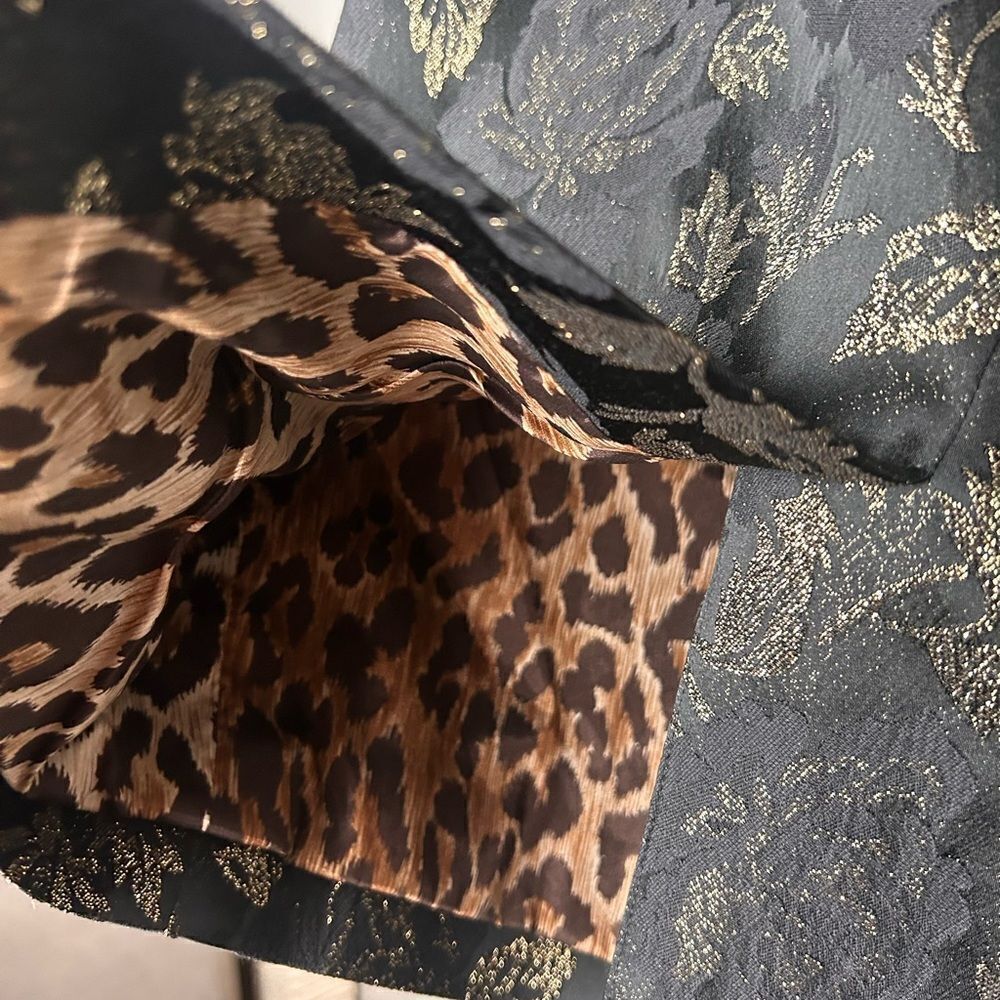 Dolce & Gabbana Gold and Black Printed Pencil Skirt - Picture 9 of 11